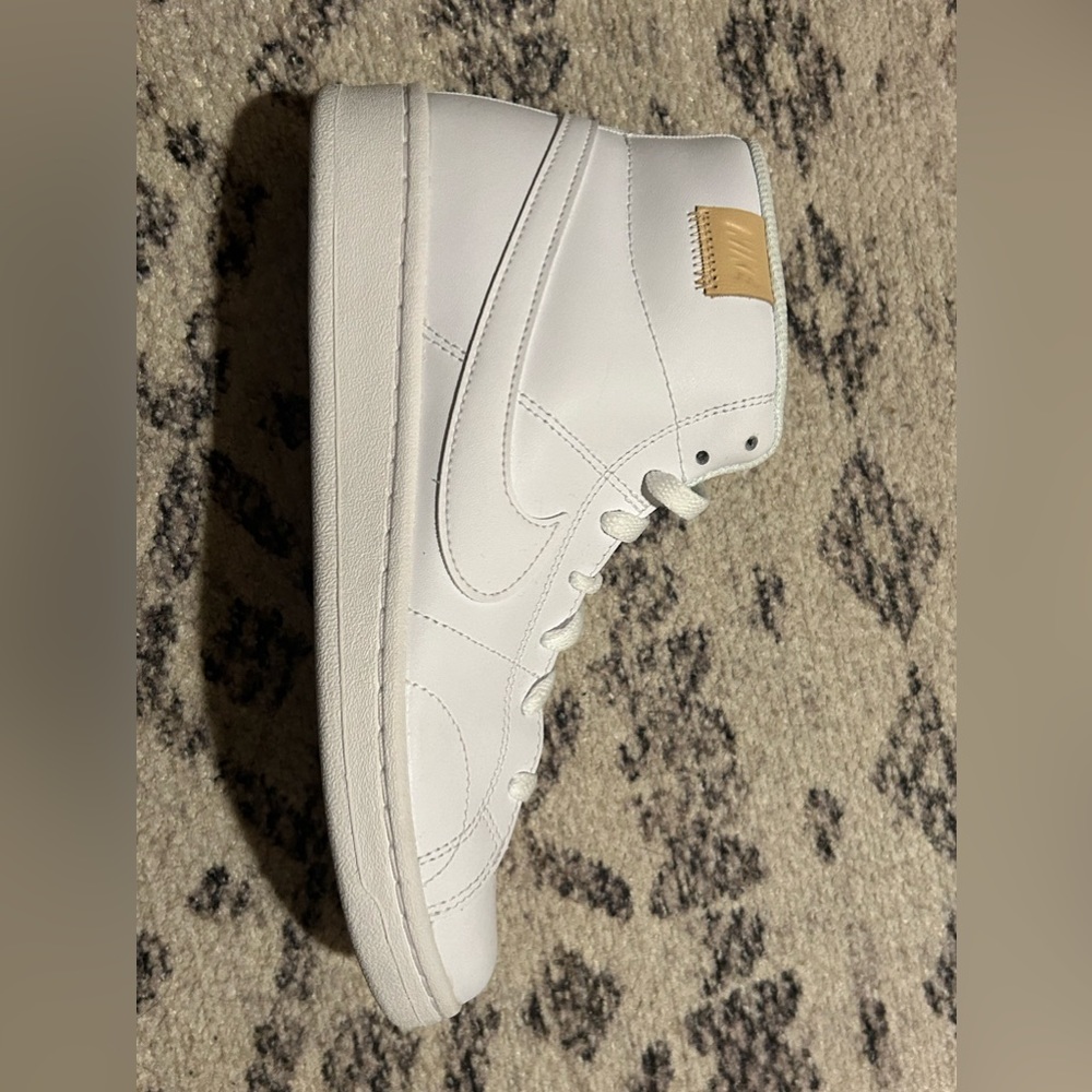Nike shoes
